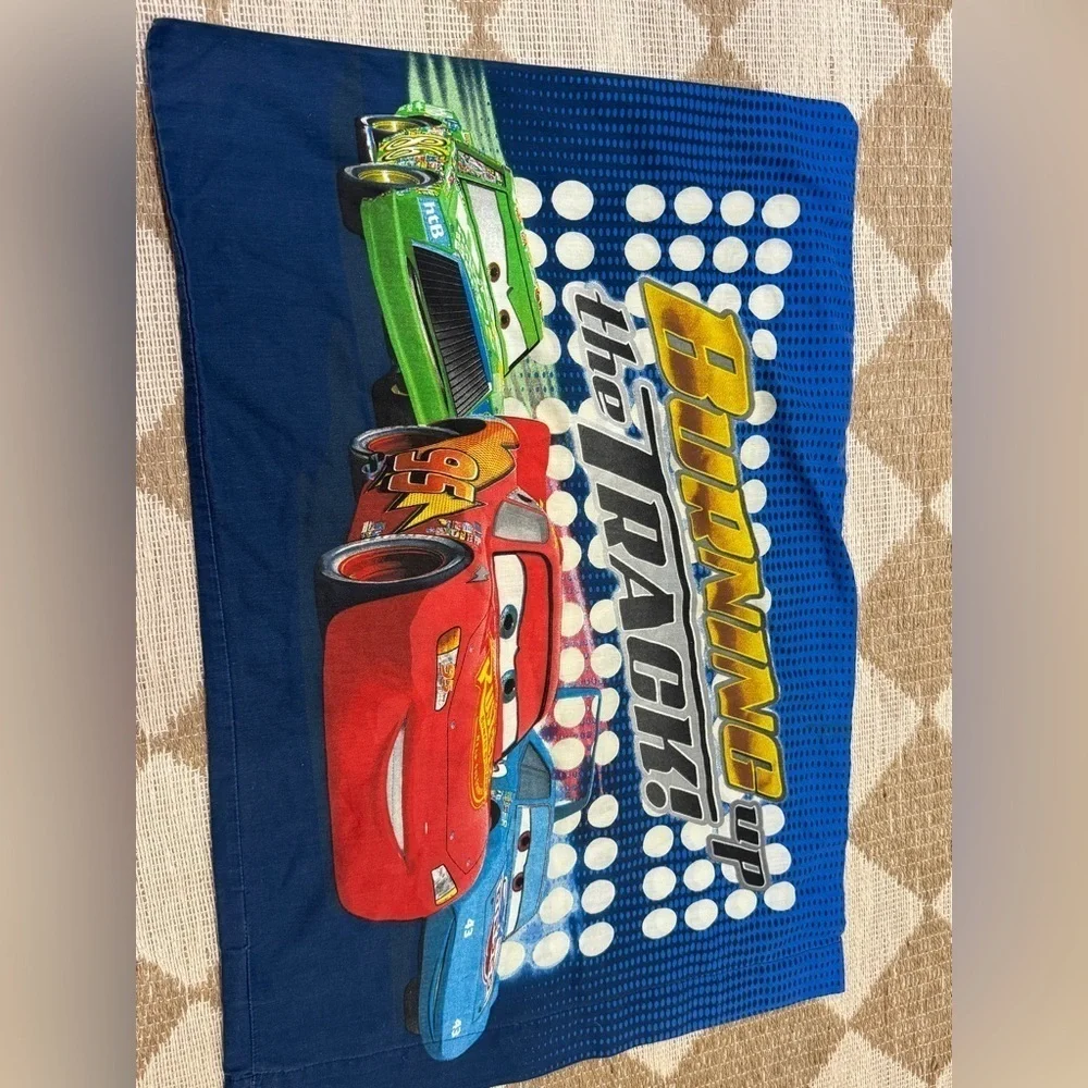 SET Vintage 2009 Disney Pixar Cars Movie pillowcase sham lightning mcqueen